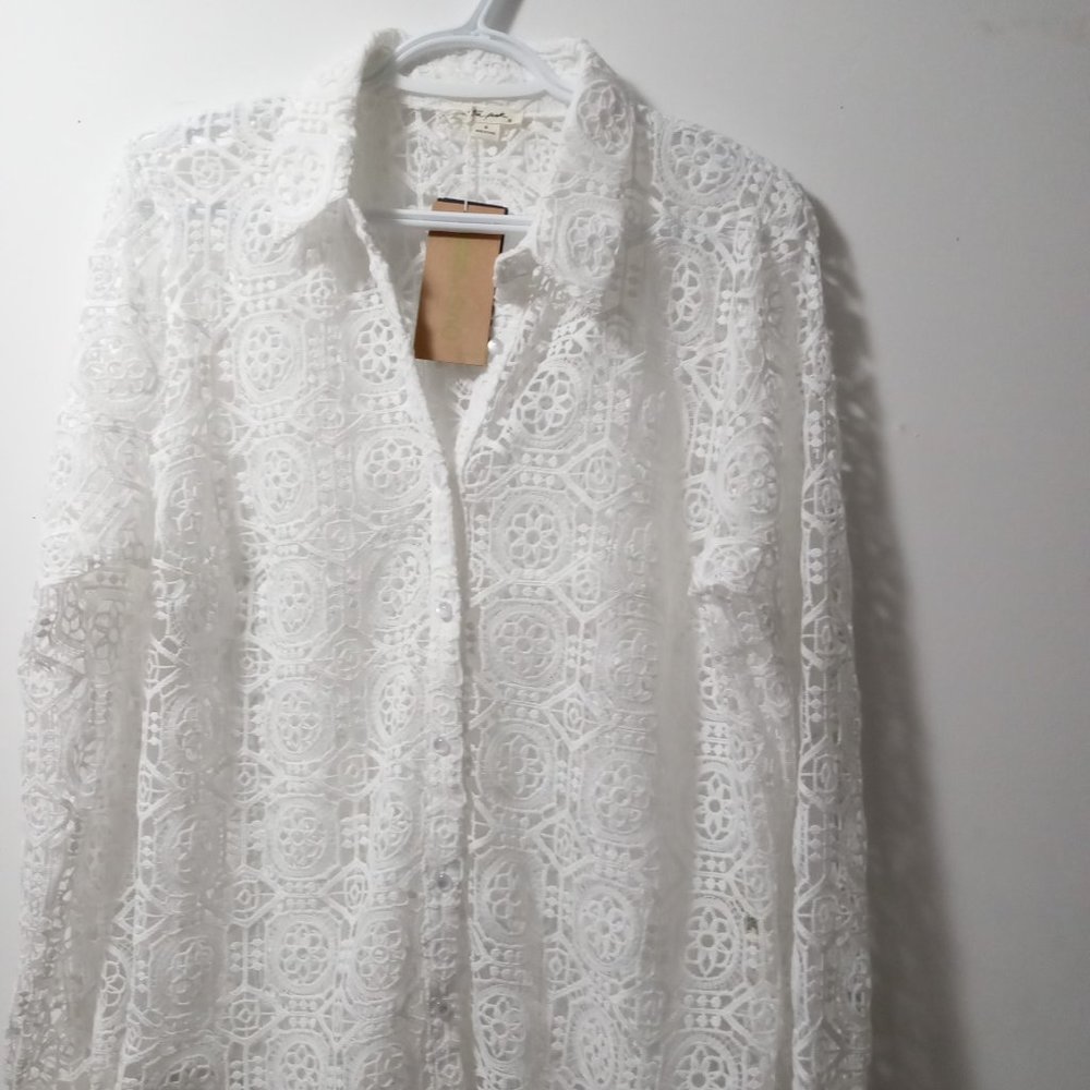 Ultra Pink White Lace Blouse